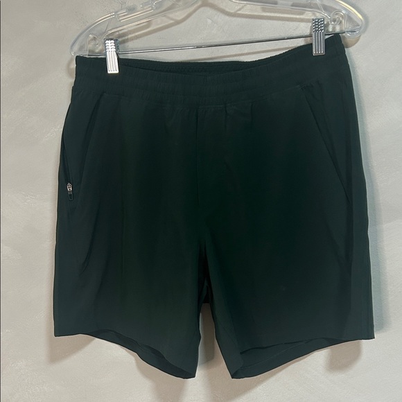 Lululemon Pace Breaker Short 7" Linerless Rainforest Green size large - Picture 3 of 9